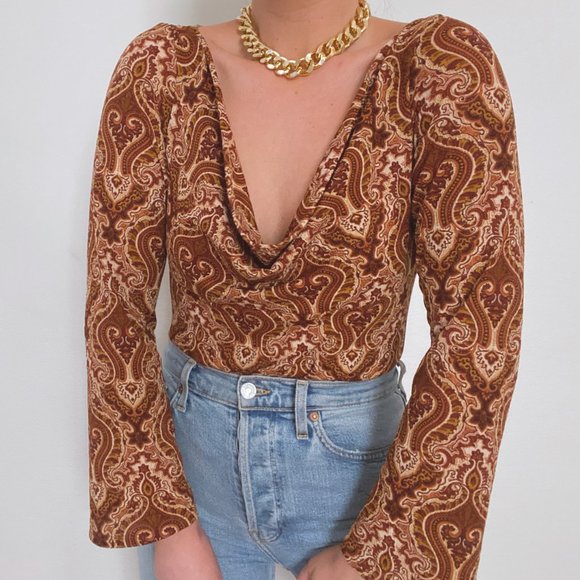 Vintage Tops - Retro 70s Paisley Flare Sleeve Top